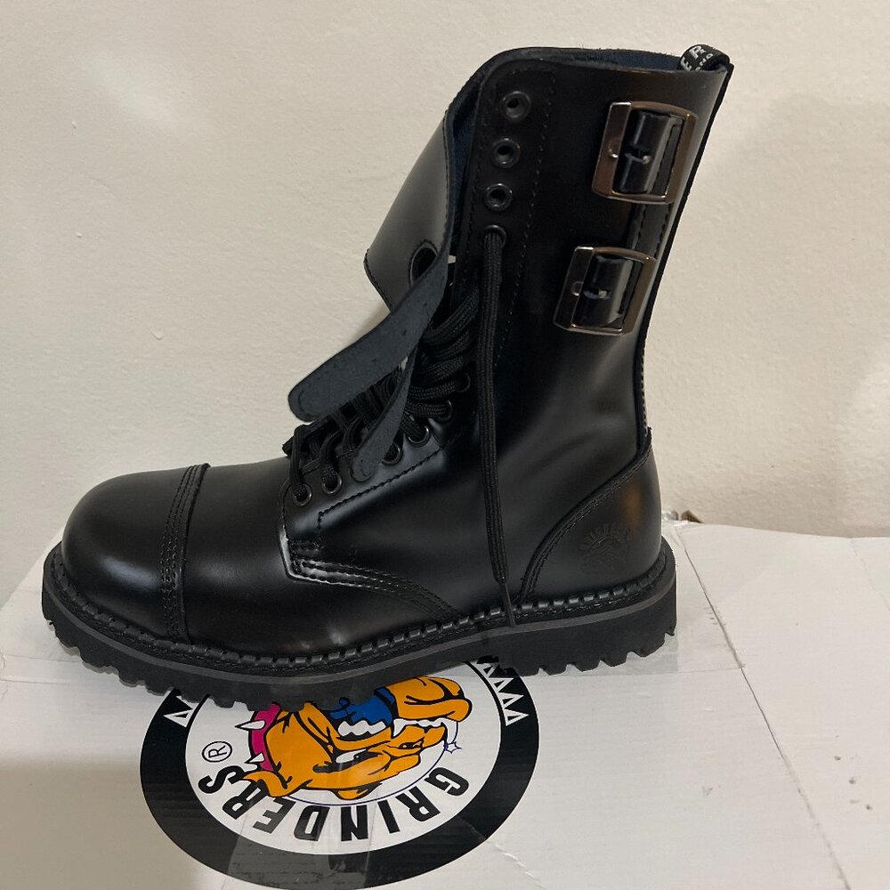 NEW GRINDERS CAMELOT SC STEEL TOEBOOTS IN A BOX SIZE 41